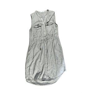 Maurices womens Green button up top xs.